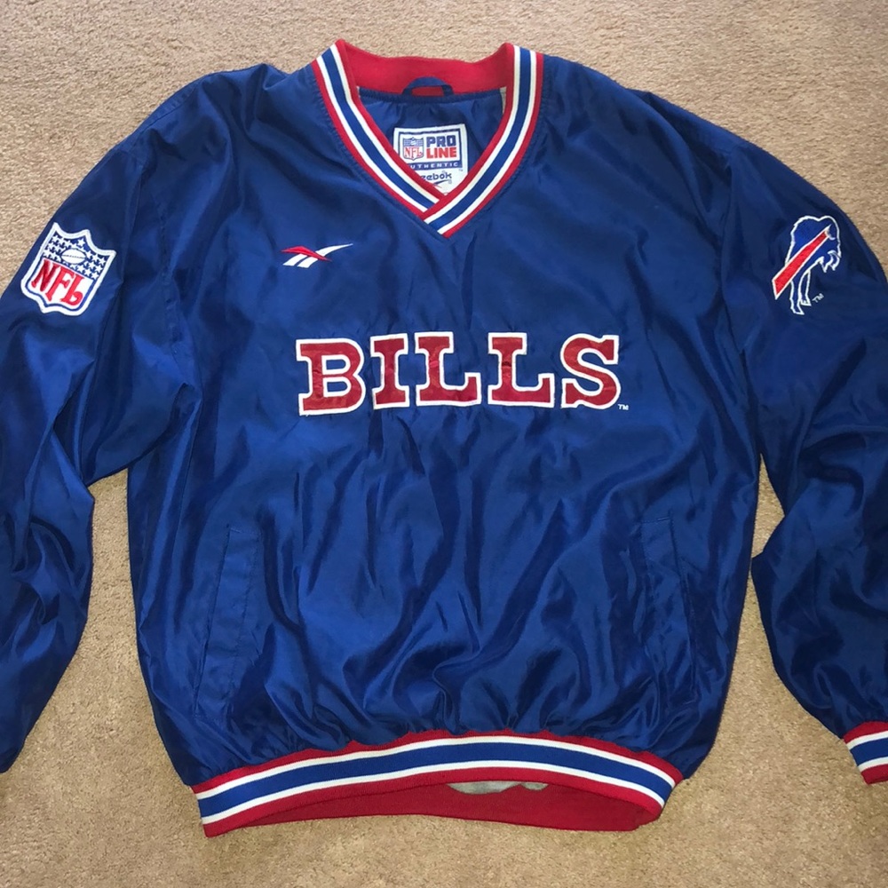 Pullover windbreaker